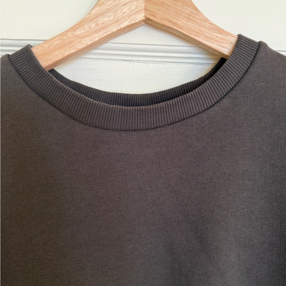 Zara Batwing Short-Sleeved Sweatshirt - Picture 4 of 10